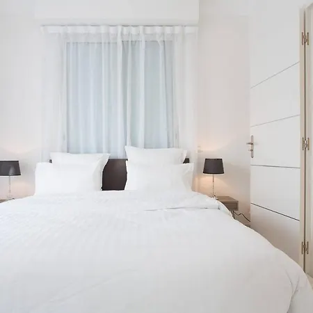 Mariott Area: Sunny 2 Beds /2 Baths *