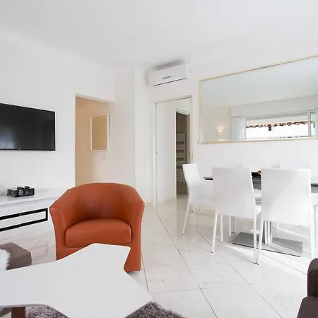Apartmán Mariott Area: Sunny 2 Beds /2 Baths