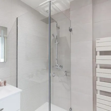 Apartmán Mariott Area: Sunny 2 Beds /2 Baths